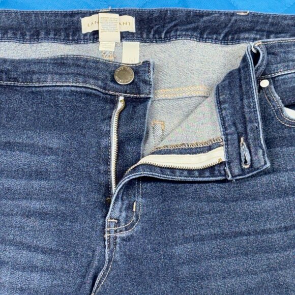 Lane Bryant Girlfriend Crop Jeans Size 26 Mid Rise Flex Waistband Distressed - Picture 10 of 16